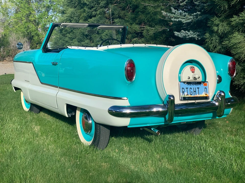1957 Nash Metropolitan - Image 3 of 21