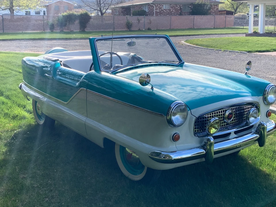 1957 Nash Metropolitan - Image 10 of 21