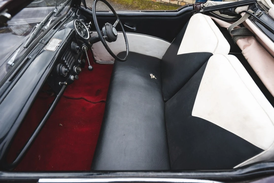 1957 Nash Metropolitan - Image 24 of 30