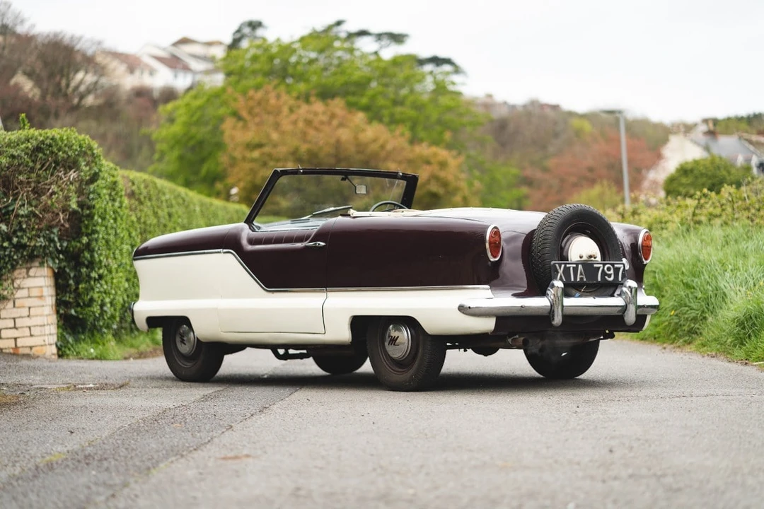 1957 Nash Metropolitan - Image 12 of 30
