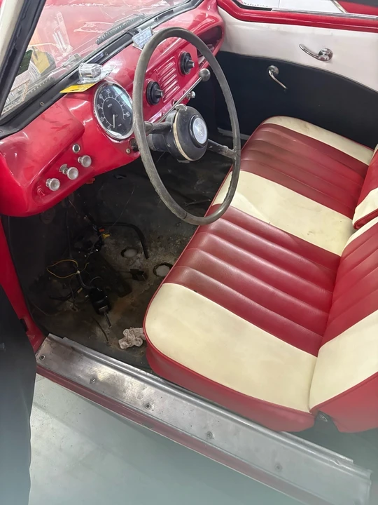 1957 Nash Metropolitan - Image 13 of 15