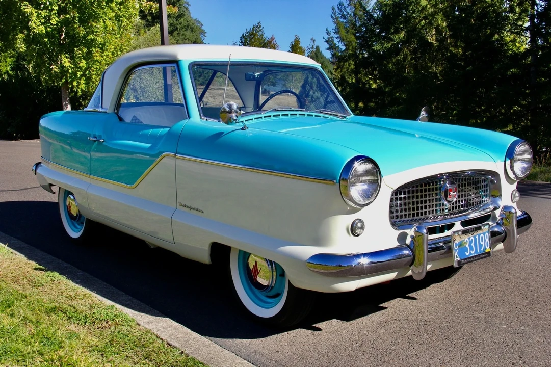 1957 Nash Metropolitan - Image 9 of 21