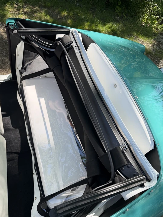 1957 Nash Metropolitan - Image 18 of 31