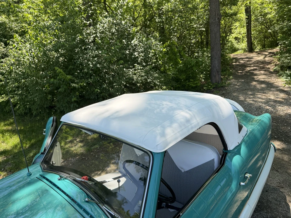 1957 Nash Metropolitan - Image 17 of 31