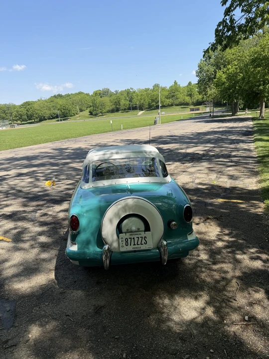1957 Nash Metropolitan - Image 13 of 31
