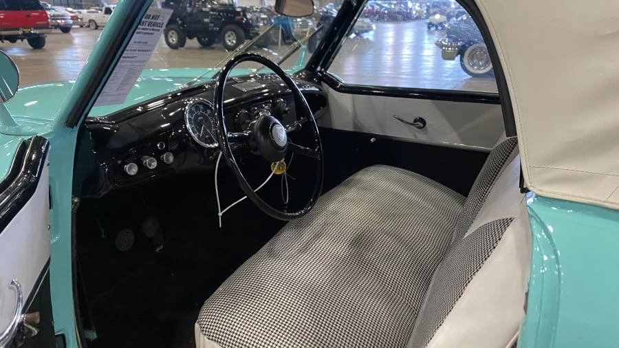 1957 Nash Metropolitan - Image 6 of 7