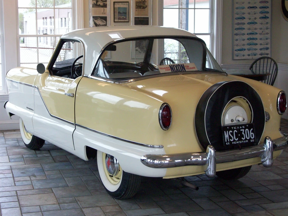 1957 Nash Metropolitan - Image 5 of 5