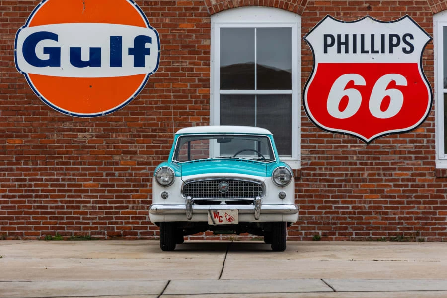 1957 Nash Metropolitan - Image 4 of 17