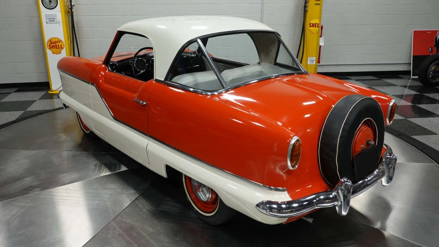1957 Nash Metropolitan - Image 15 of 31