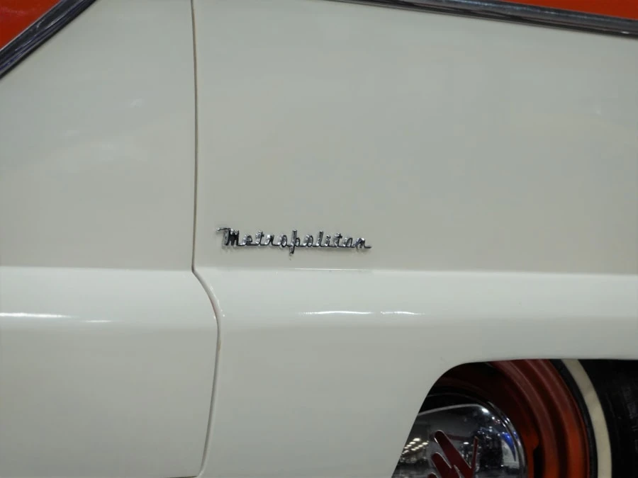 1957 Nash Metropolitan - Image 8 of 31