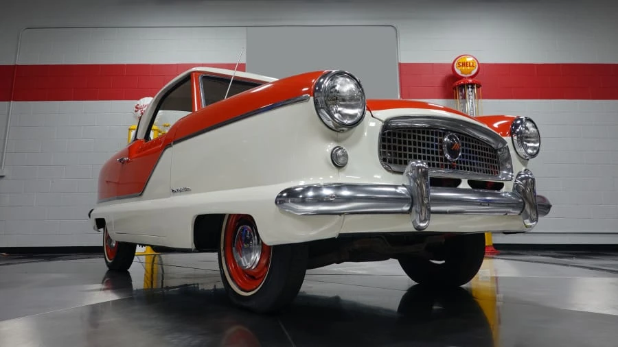 1957 Nash Metropolitan - Image 13 of 31