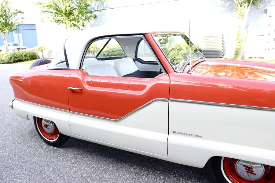 1957 Nash Metropolitan - Image 14 of 30