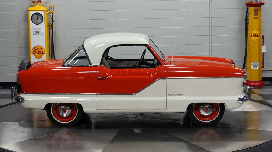 1957 Nash Metropolitan - Image 18 of 31