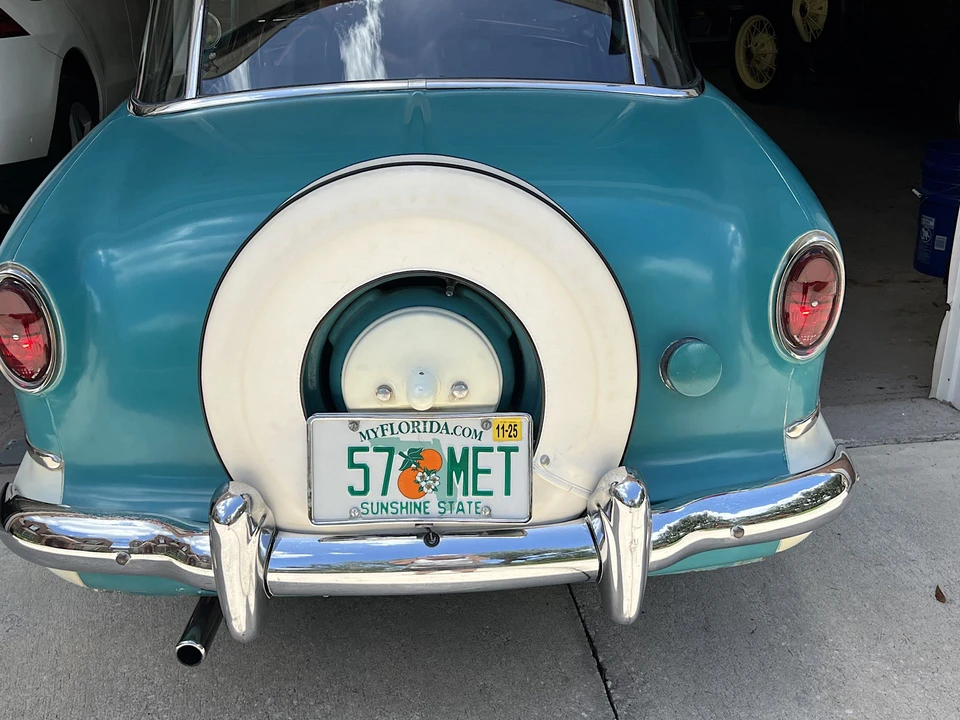 1957 Nash Metropolitan - Image 15 of 31