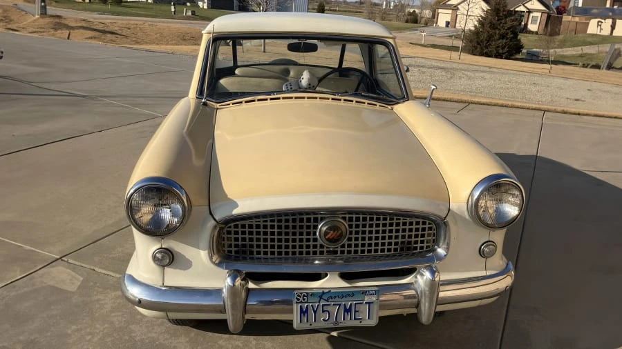1957 Nash Metropolitan - Image 3 of 7
