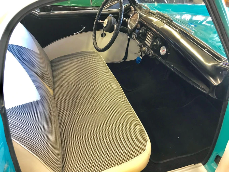 1957 Nash Metropolitan - Image 4 of 7