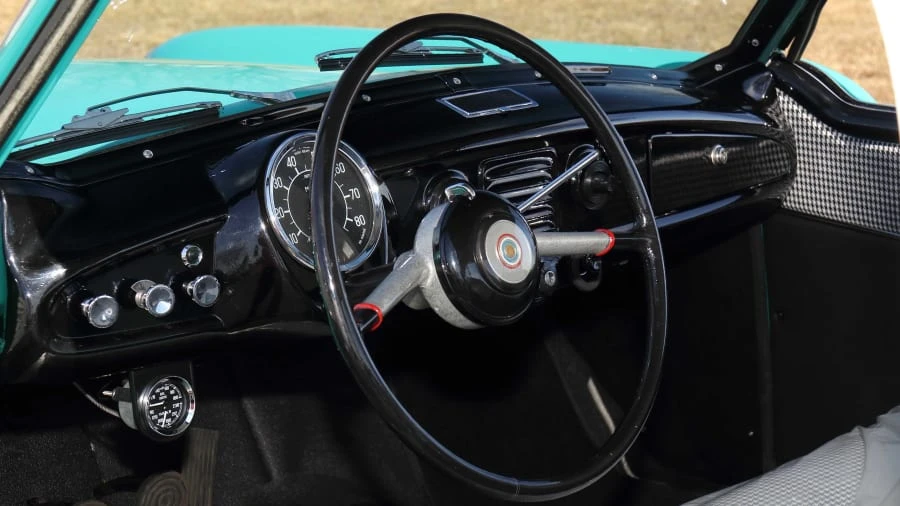 1957 Nash Metropolitan - Image 10 of 19
