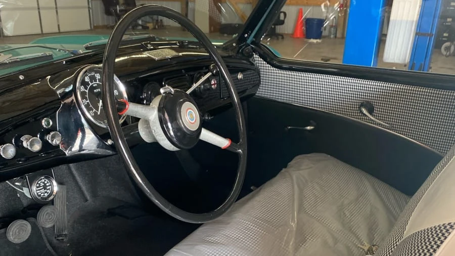 1957 Nash Metropolitan - Image 3 of 6