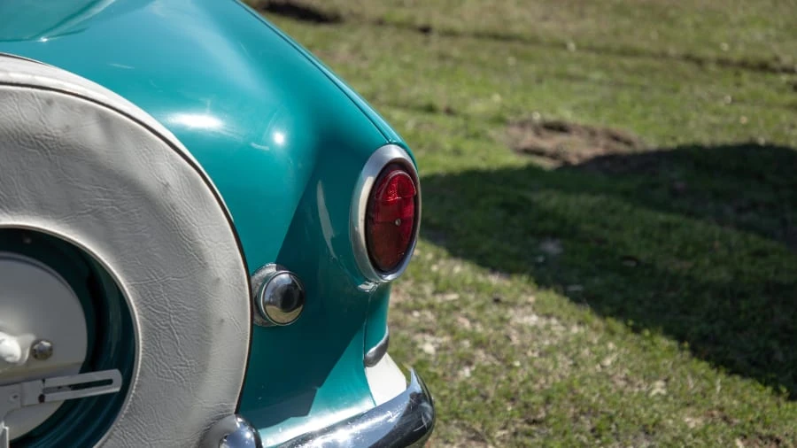 1957 Nash Metropolitan - Image 8 of 13
