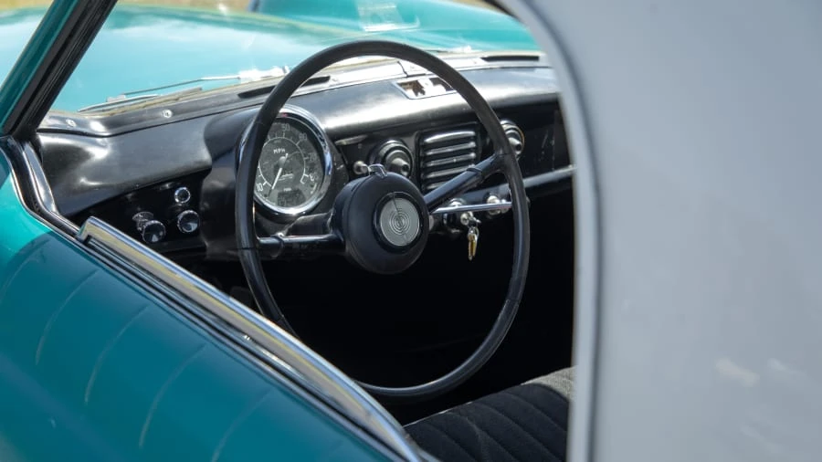 1957 Nash Metropolitan - Image 9 of 13