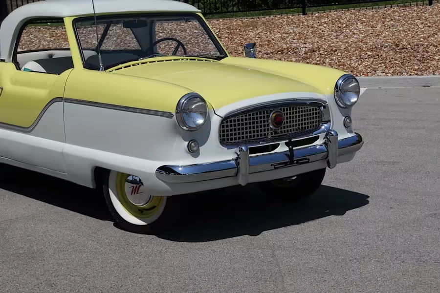 1957 Nash Metropolitan - Image 12 of 26