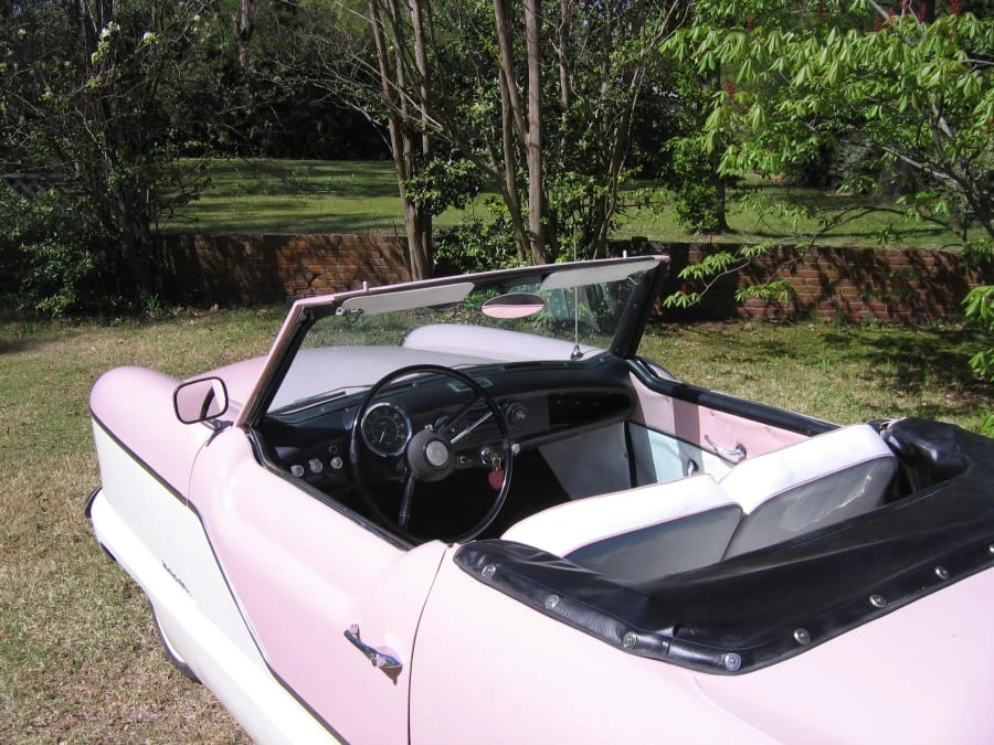 1957 Nash Metropolitan - Image 5 of 9