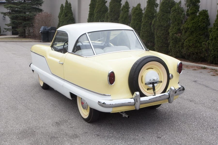 1957 Nash Metropolitan - Image 3 of 12