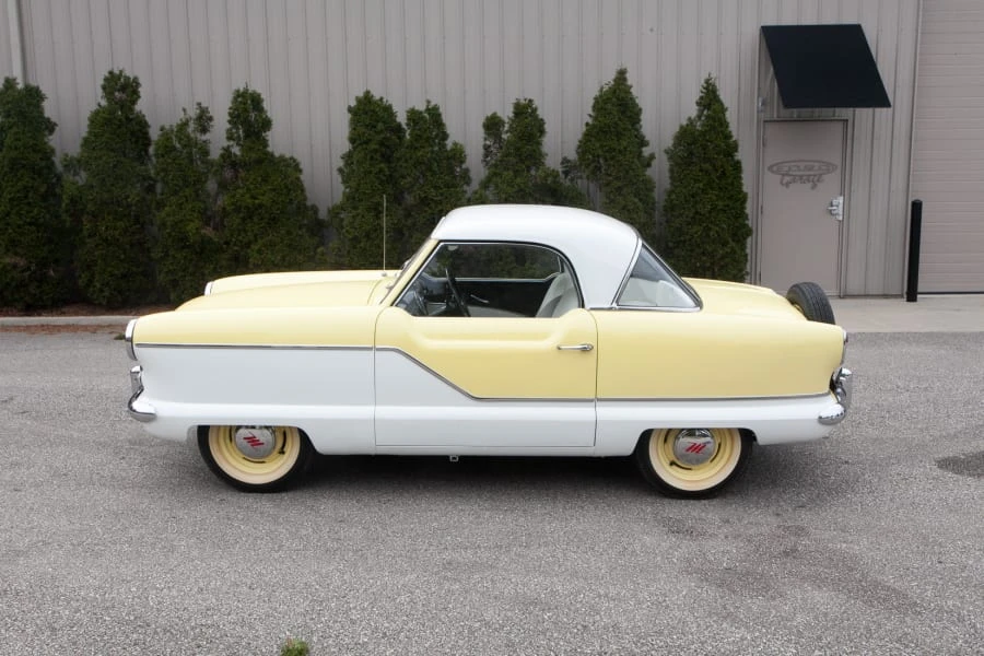 1957 Nash Metropolitan - Image 12 of 12