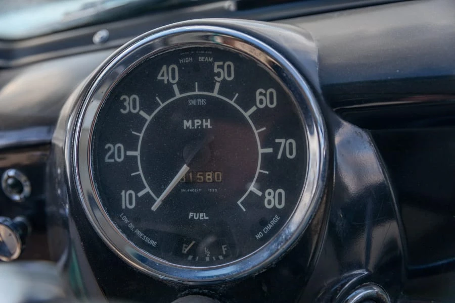 1957 Nash Metropolitan - Image 11 of 14