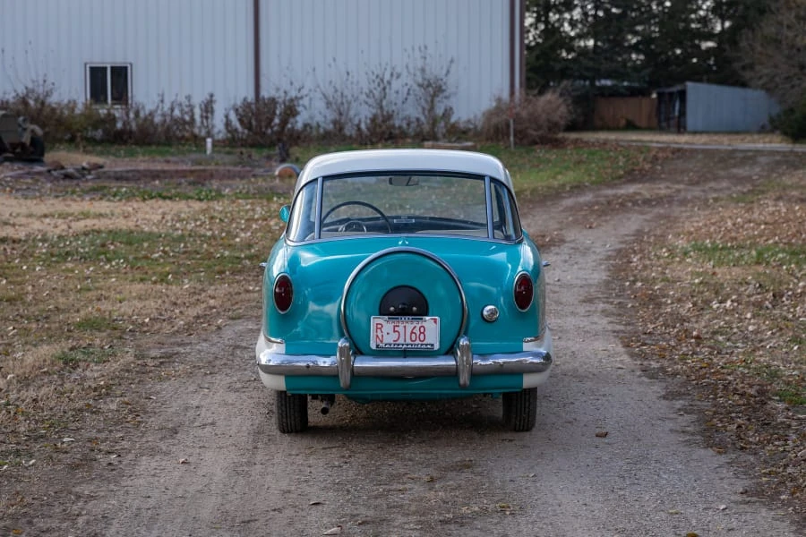 1957 Nash Metropolitan - Image 5 of 14