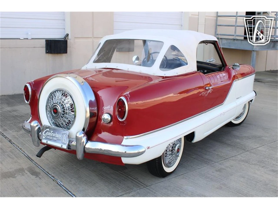 1957 Nash Metropolitan - Image 16 of 31