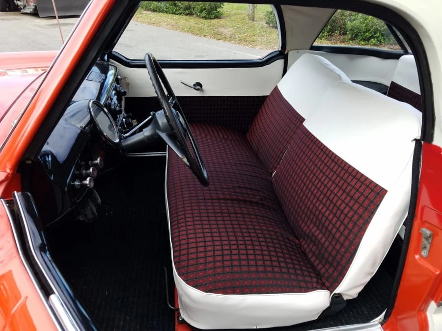 1957 Nash Metropolitan - Image 2 of 9