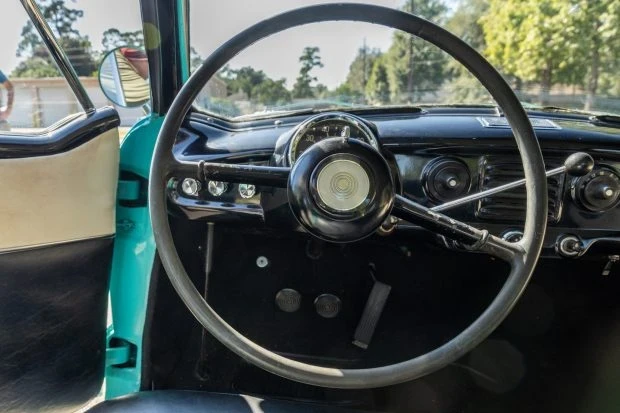 1957 Nash Metropolitan - Image 5 of 8