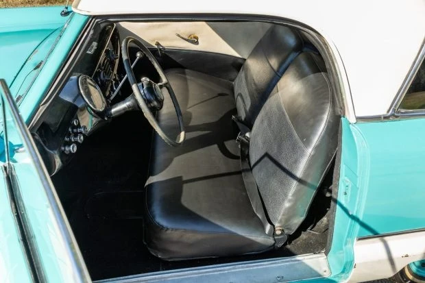 1957 Nash Metropolitan - Image 4 of 8