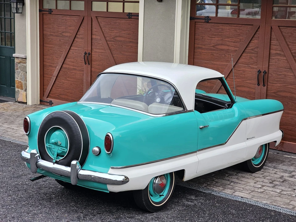 1957 Nash Metropolitan - Image 18 of 31