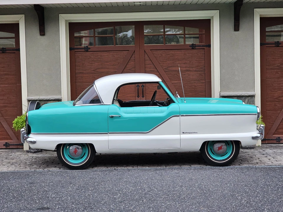 1957 Nash Metropolitan - Image 14 of 31
