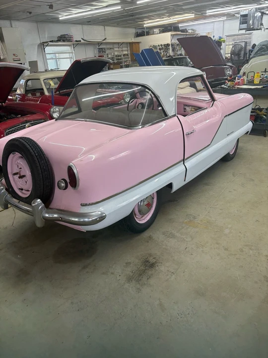 1957 Nash Metropolitan - Image 4 of 9