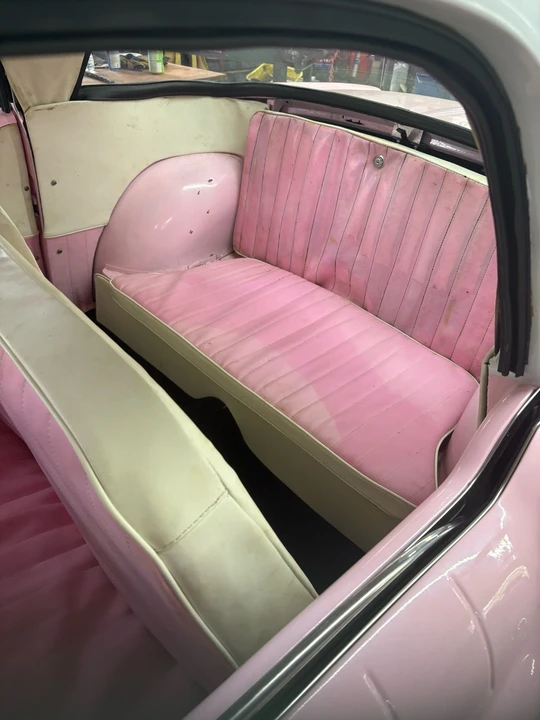 1957 Nash Metropolitan - Image 8 of 9