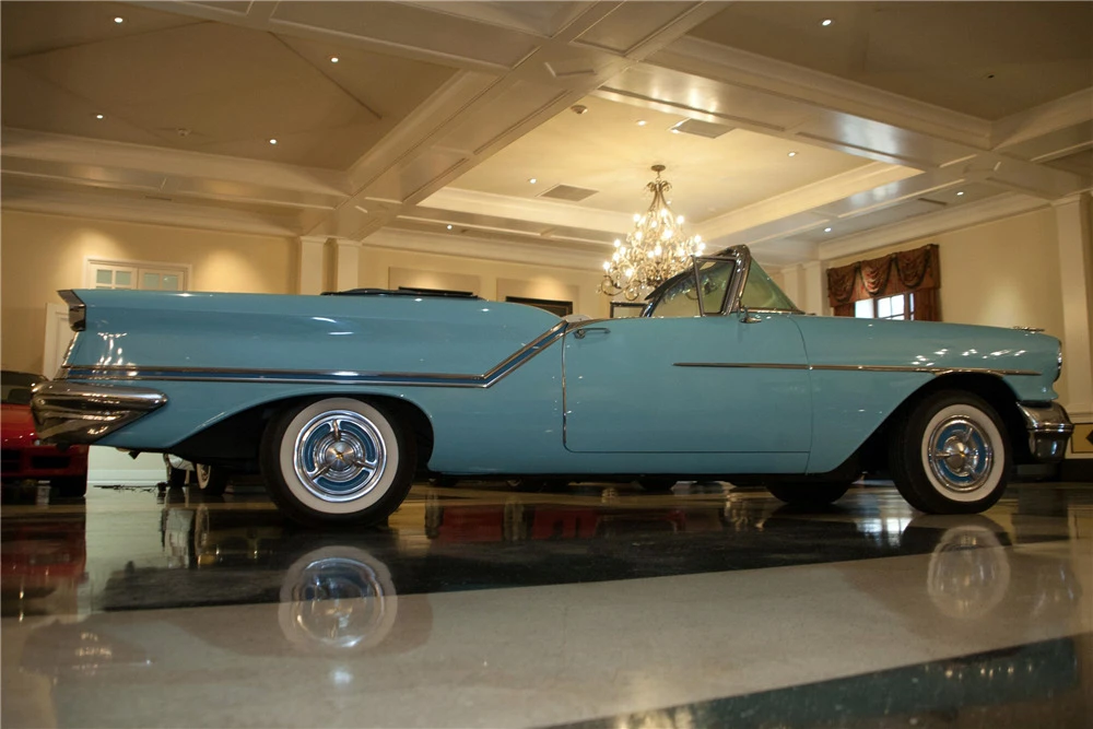 1957 Oldsmobile 88 - Image 5 of 5