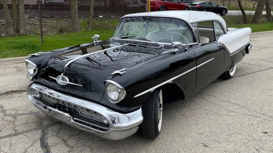 1957 Oldsmobile 88 - Image 9 of 13