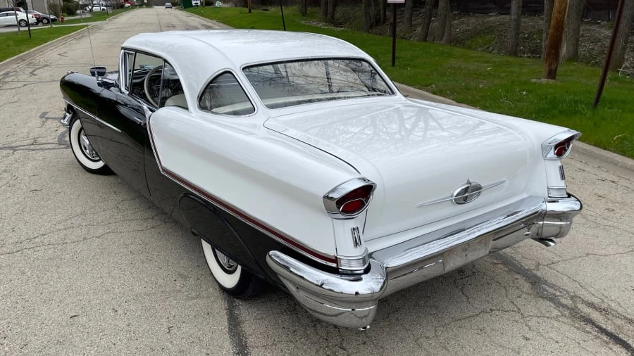 1957 Oldsmobile 88 - Image 10 of 13
