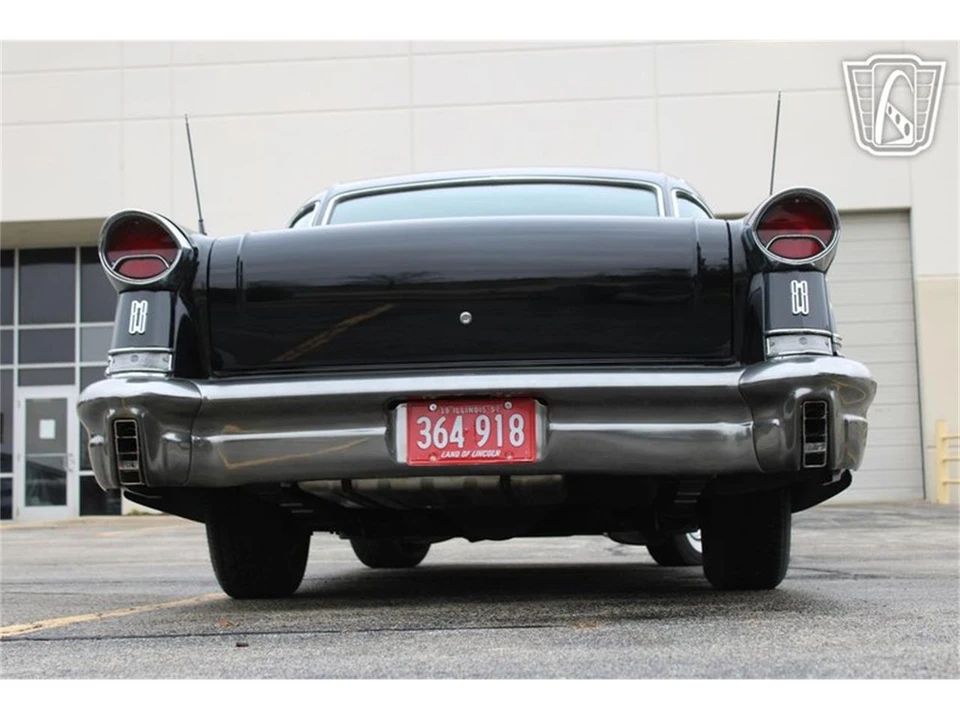 1957 Oldsmobile 88 - Image 13 of 31