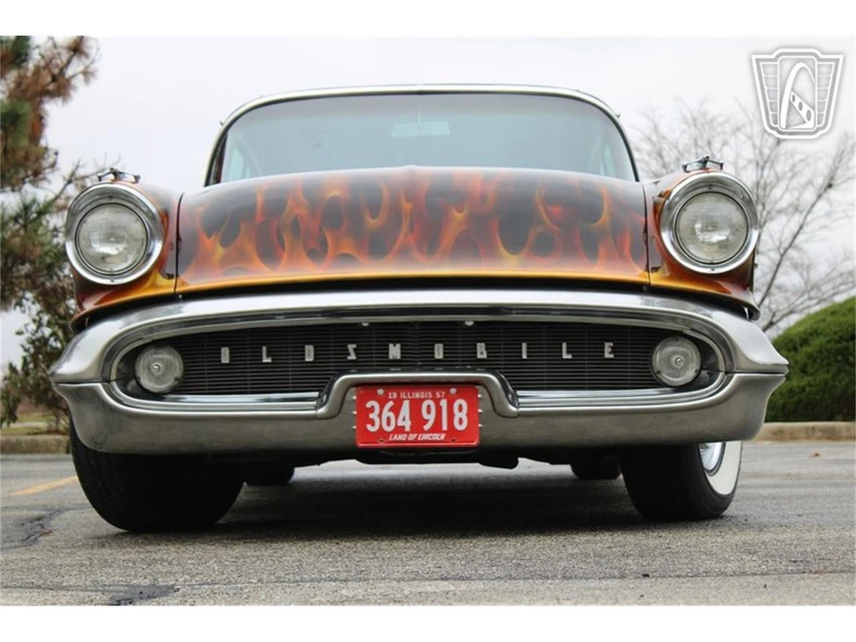 1957 Oldsmobile 88 - Image 25 of 31