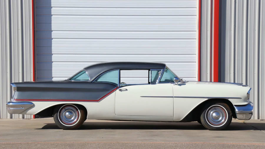 1957 Oldsmobile 88 - Image 8 of 12