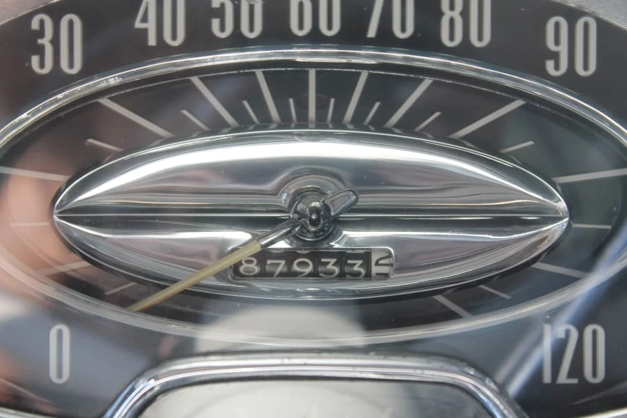 1957 Oldsmobile 88 - Image 6 of 12