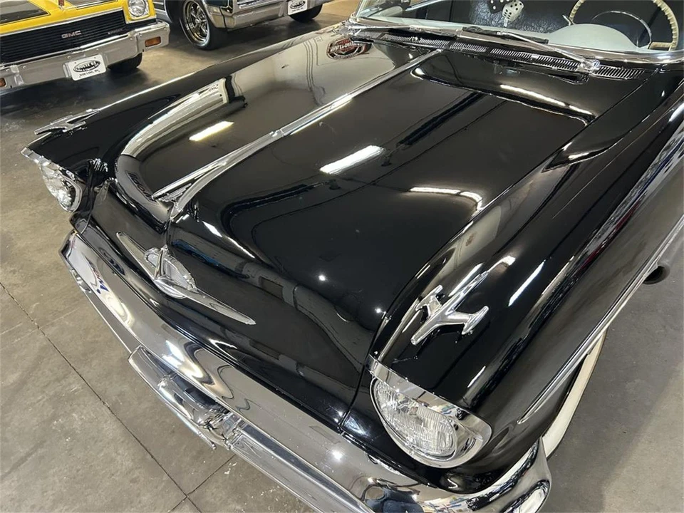 1957 Oldsmobile 88 - Image 11 of 31