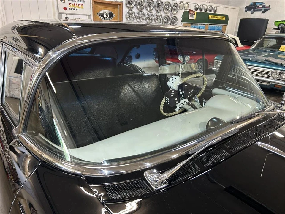 1957 Oldsmobile 88 - Image 14 of 31