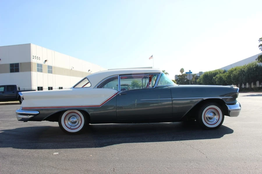 1957 Oldsmobile 88 - Image 5 of 5