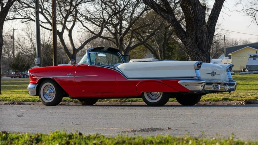 1957 Oldsmobile 88 - Image 15 of 24