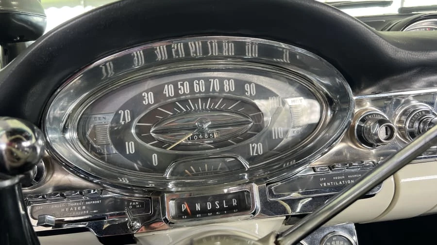 1957 Oldsmobile 88 - Image 7 of 9